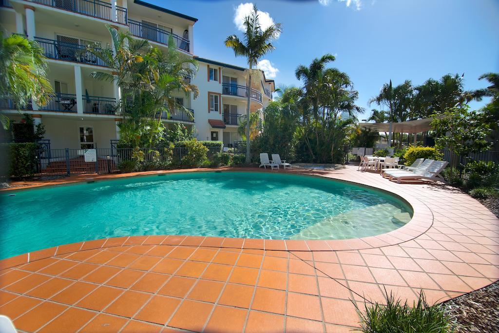 Blue Water Bay Villas Gold Coast Extérieur photo